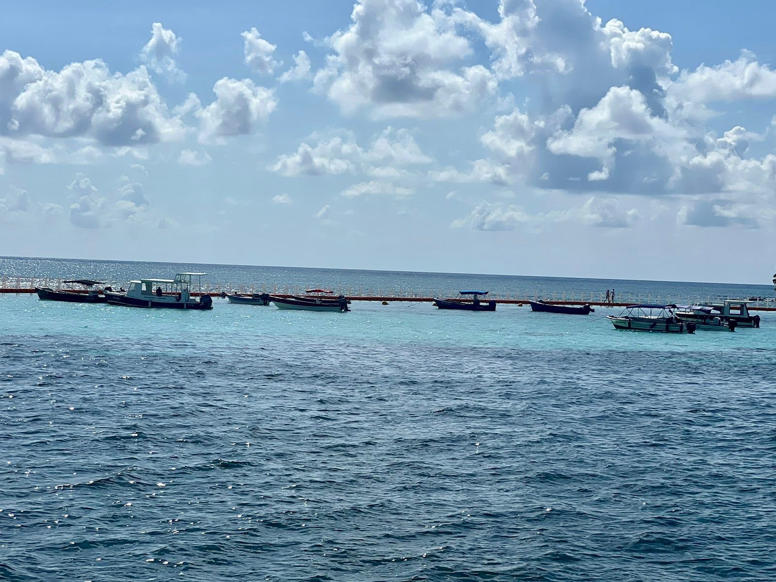Con un incremento del 70 % de pasajeros por vía marítima concluyó en San Andrés Islas la semana de receso escolar Con un incremento del 70 % de pasajeros por vía marítima concluyó en San Andrés Islas la semana de receso escolar