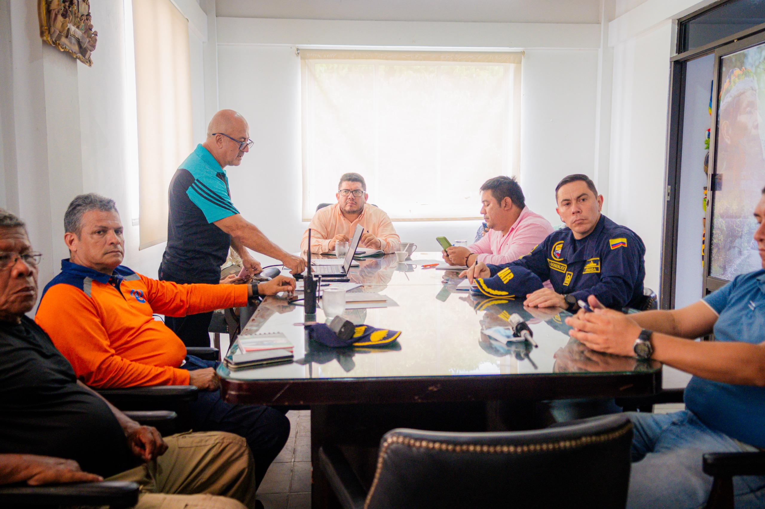 Capitanía de Puerto de Leticia pide estar alerta ante fuertes precipitaciones registradas en el municipio Capitanía de Puerto de Leticia pide estar alerta ante fuertes precipitaciones registradas en el municipio