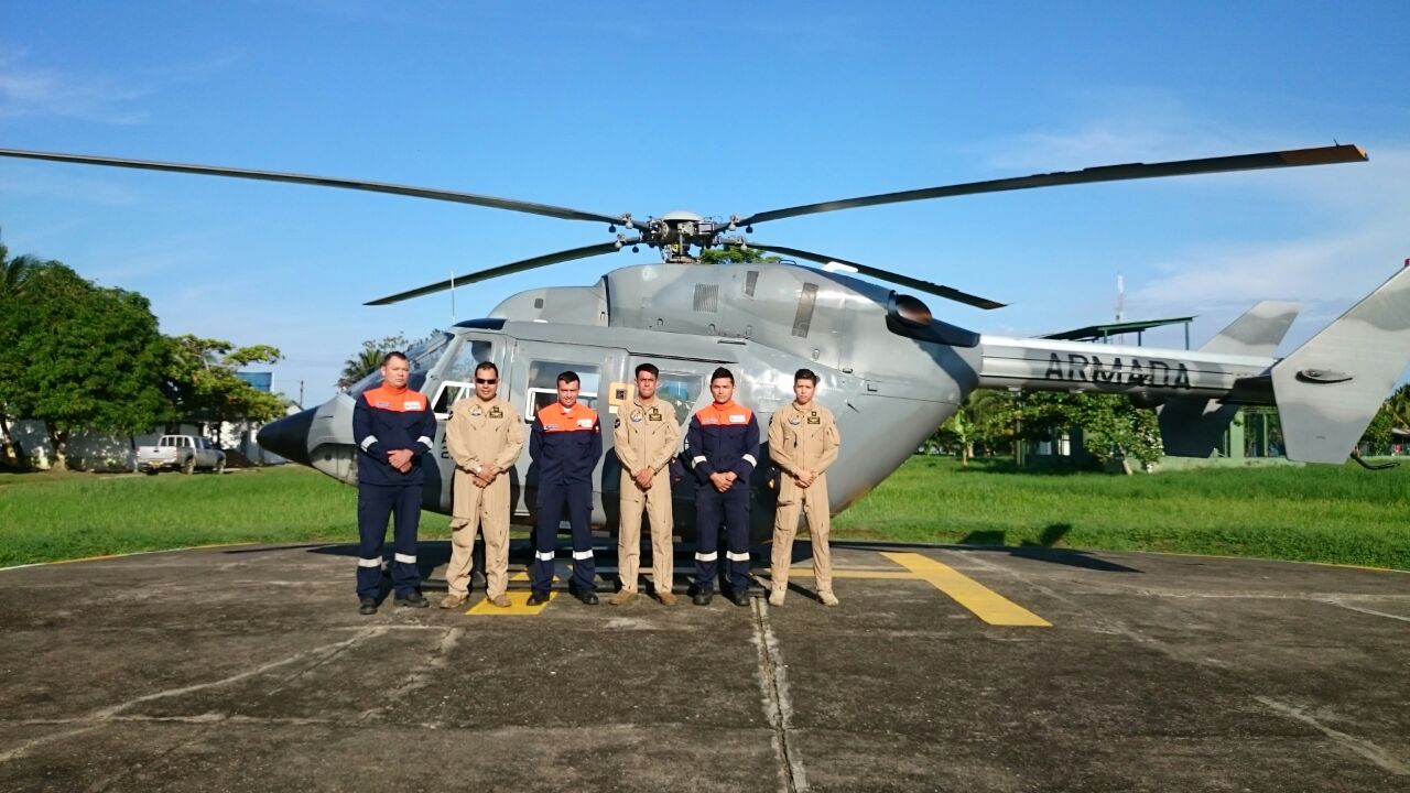 Hidrógrafos del CIOH del Caribe en compañía del Grupo de Aviación Naval. (Foto archivo CIOH del Caribe) Hidrógrafos del CIOH del Caribe en compañía del Grupo de Aviación Naval. (Foto archivo CIOH del Caribe)
