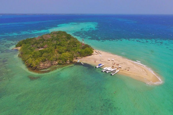292 boyas serán instaladas en Isla Arena para demarcar zonas seguras de bañistas Dimar 