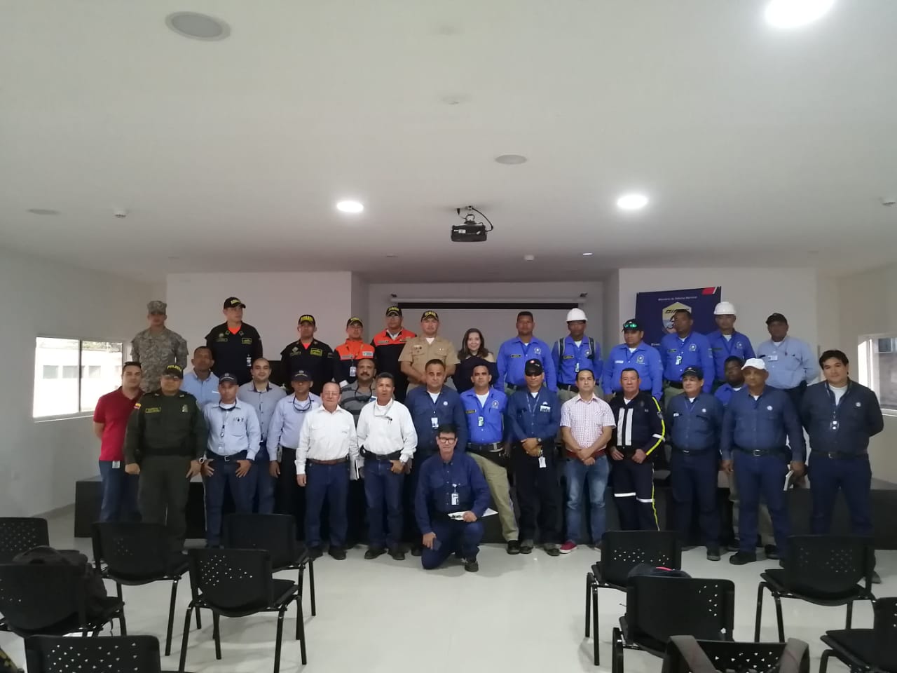 Dimar lidera comité integral de seguridad y protección portuaria Dimar lidera comité integral de seguridad y protección portuaria