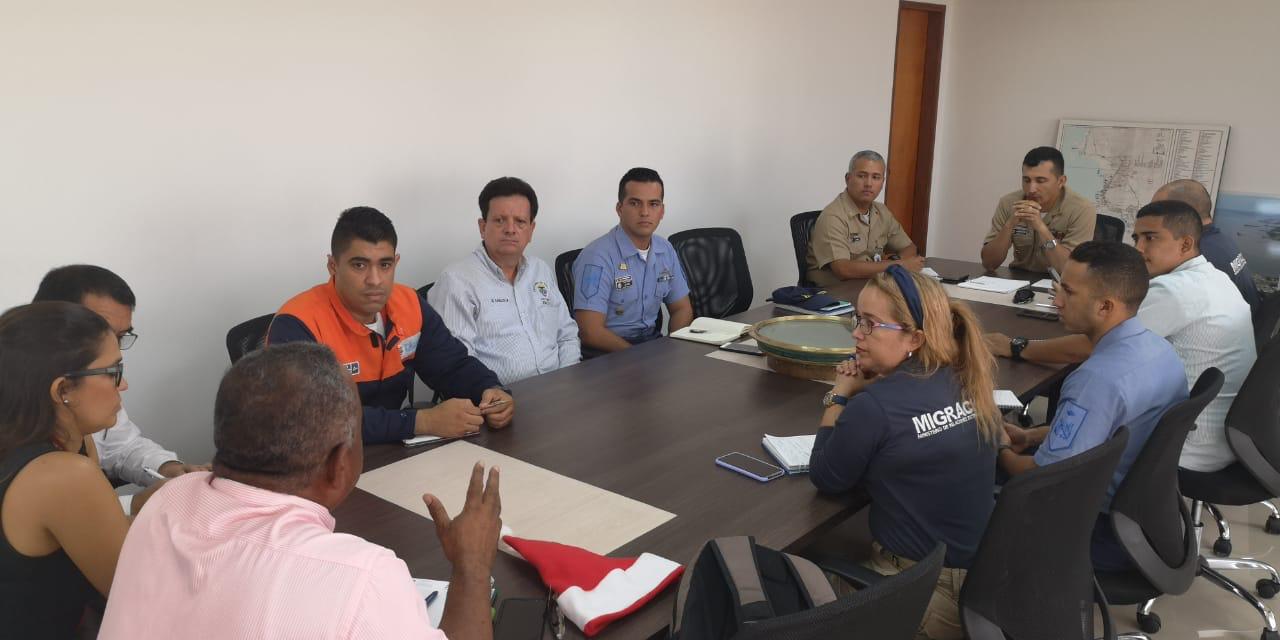 Autoridad Marítima refuerza controles a embarcaciones que ingresan al puerto Autoridad Marítima refuerza controles a embarcaciones que ingresan al puerto