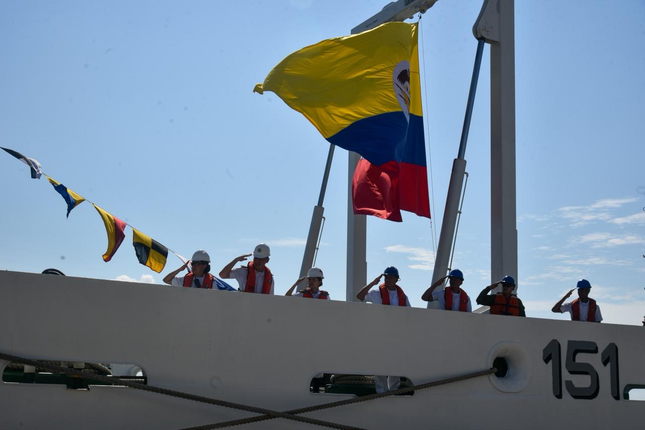 Comienza la travesía del Arc “Simón Bolívar” hacia el continente blanco
