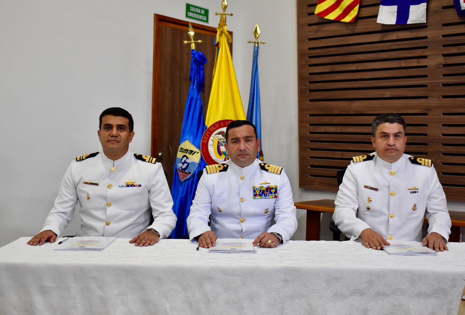 Asume nuevo Director del Centro de Investigaciones Oceanográficas e Hidrográficas del Pacífico Asume nuevo Director del Centro de Investigaciones Oceanográficas e Hidrográficas del Pacífico