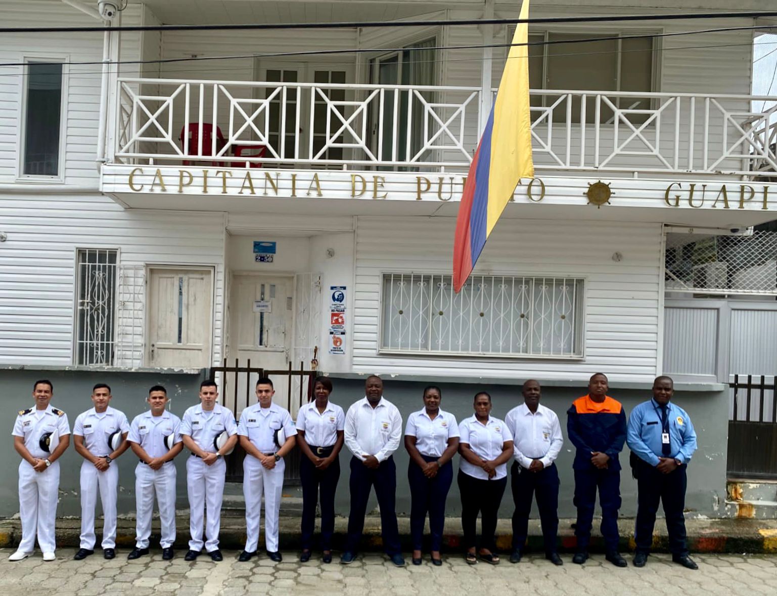 Capitanía de Puerto de Guapi celebró su cuadragésimo aniversario al servicio del Pacífico colombiano Capitanía de Puerto de Guapi celebró su cuadragésimo aniversario al servicio del Pacífico colombiano