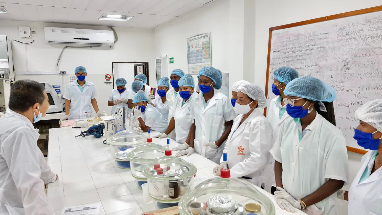 Dimar contribuye con el desarrollo académico y la aplicación de la ciencia en los programas del Sena, en Tumaco Dimar contribuye con el desarrollo académico y la aplicación de la ciencia en los programas del Sena, en Tumaco