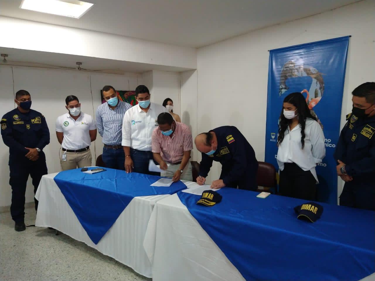 Dimar firma convenios interinstitucionales con la Gobernación de La Guajira y la Alcaldía Distrital de Riohacha Dimar firma convenios interinstitucionales con la Gobernación de La Guajira y la Alcaldía Distrital de Riohacha