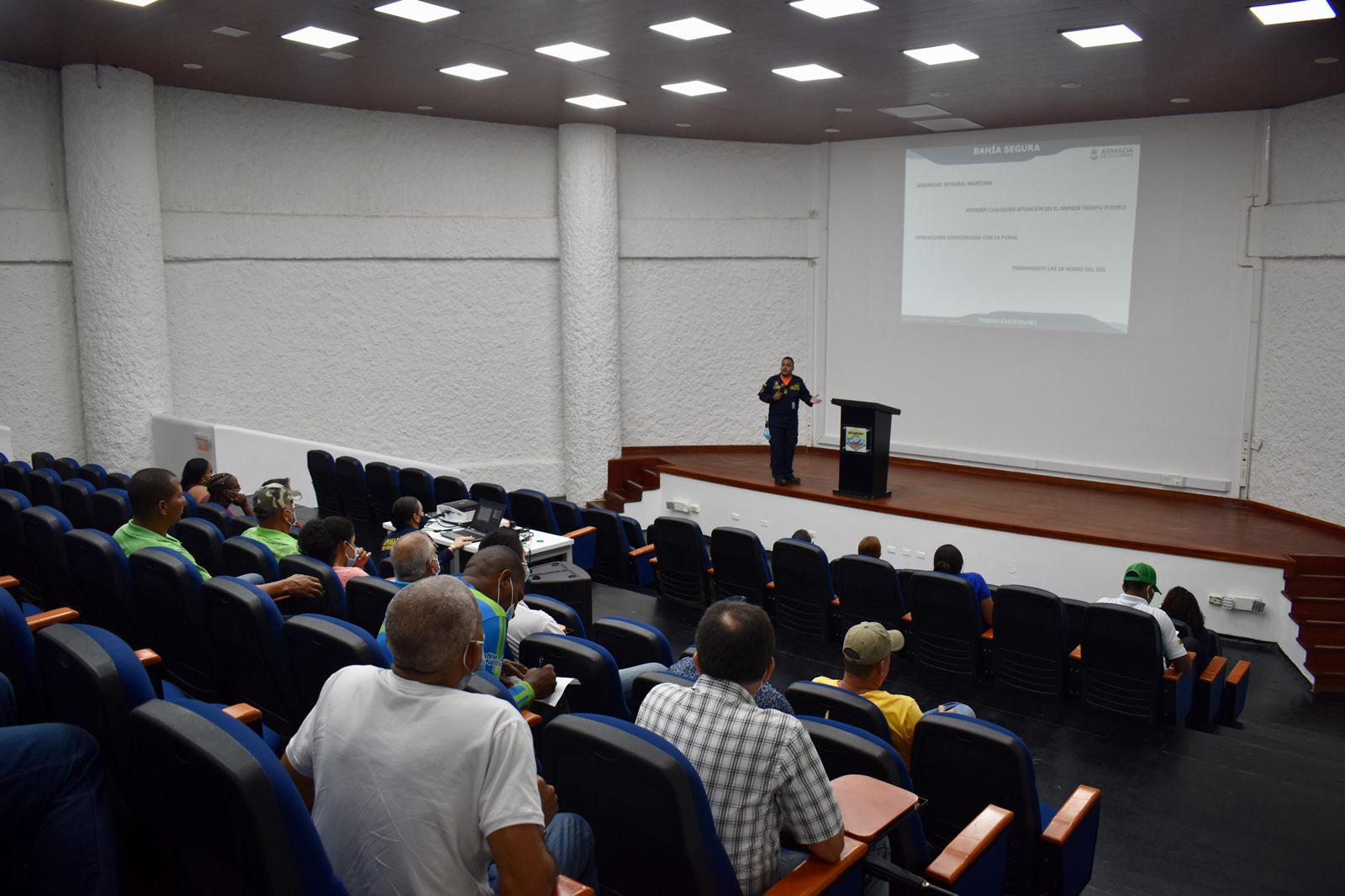 Dirección General Marítima genera encuentros continuos con el gremio de cabotaje y pesca industrial de Buenaventura Dirección General Marítima genera encuentros continuos con el gremio de cabotaje y pesca industrial de Buenaventura