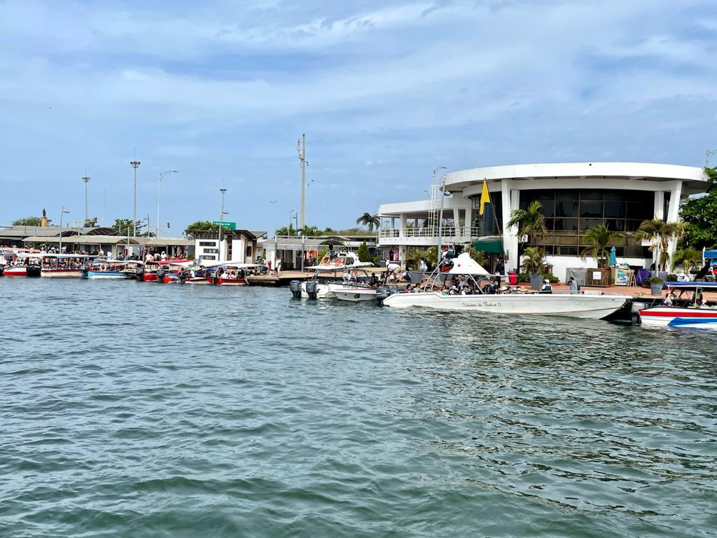 Muelle La Bodeguita, lugar autorizado para el transporte público de pasajeros hacia las Islas del Rosario y San Bernardo Muelle La Bodeguita, lugar autorizado para el transporte público de pasajeros hacia las Islas del Rosario y San Bernardo