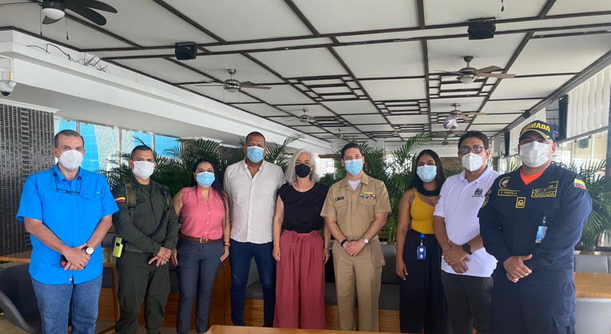 El Minambiente convocó mesa de trabajo para proteger y conservar especies marinas El Minambiente convocó mesa de trabajo para proteger y conservar especies marinas