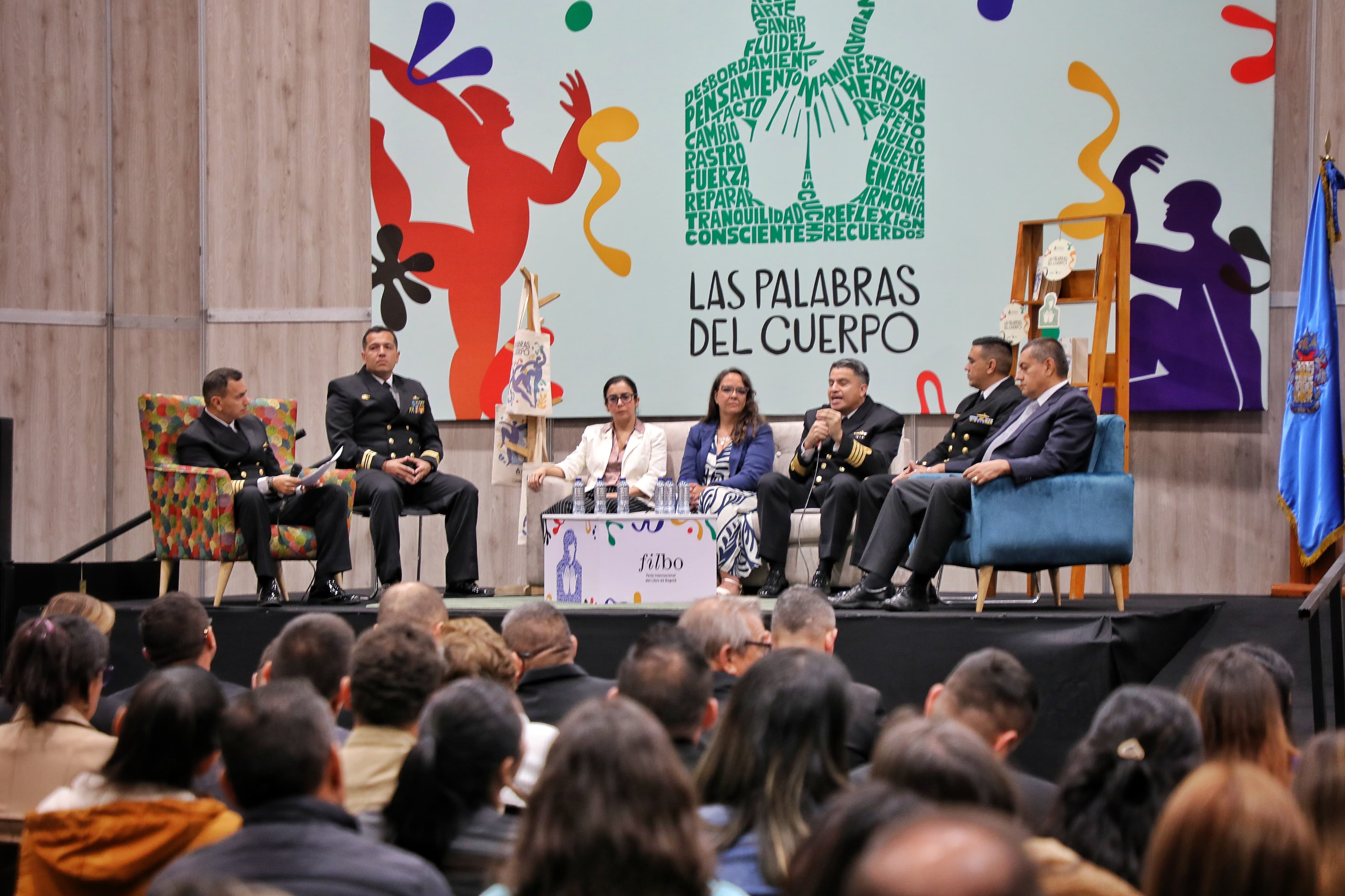 DIMAR lanza dos atlas científicos inéditos en la FILBo 2025 conocimiento marino de libre acceso para todos los colombianos