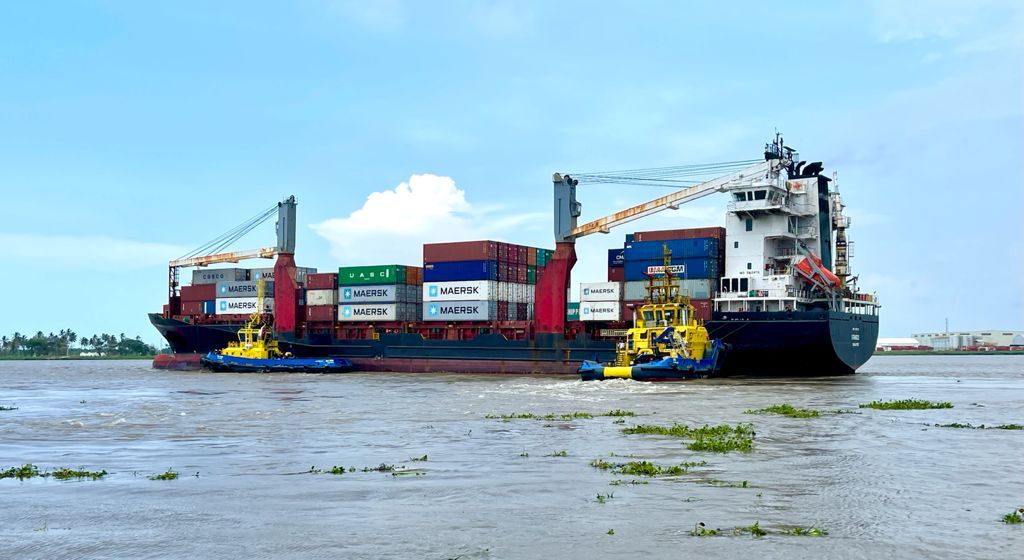 Dimar anuncia nuevas condiciones para la navegación en el canal de acceso al Puerto de Barranquilla Dimar anuncia nuevas condiciones para la navegación en el canal de acceso al Puerto de Barranquilla