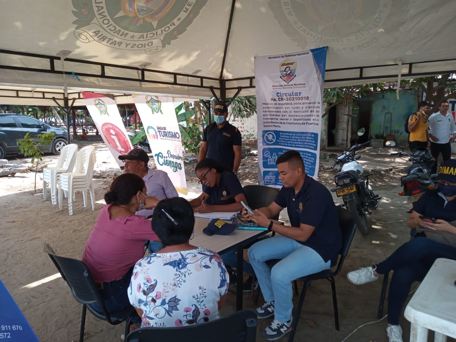 Dimar contribuye en el desarrollo integral de la comunidad de Ciénaga, en Santa Marta Dimar contribuye en el desarrollo integral de la comunidad de Ciénaga, en Santa Marta