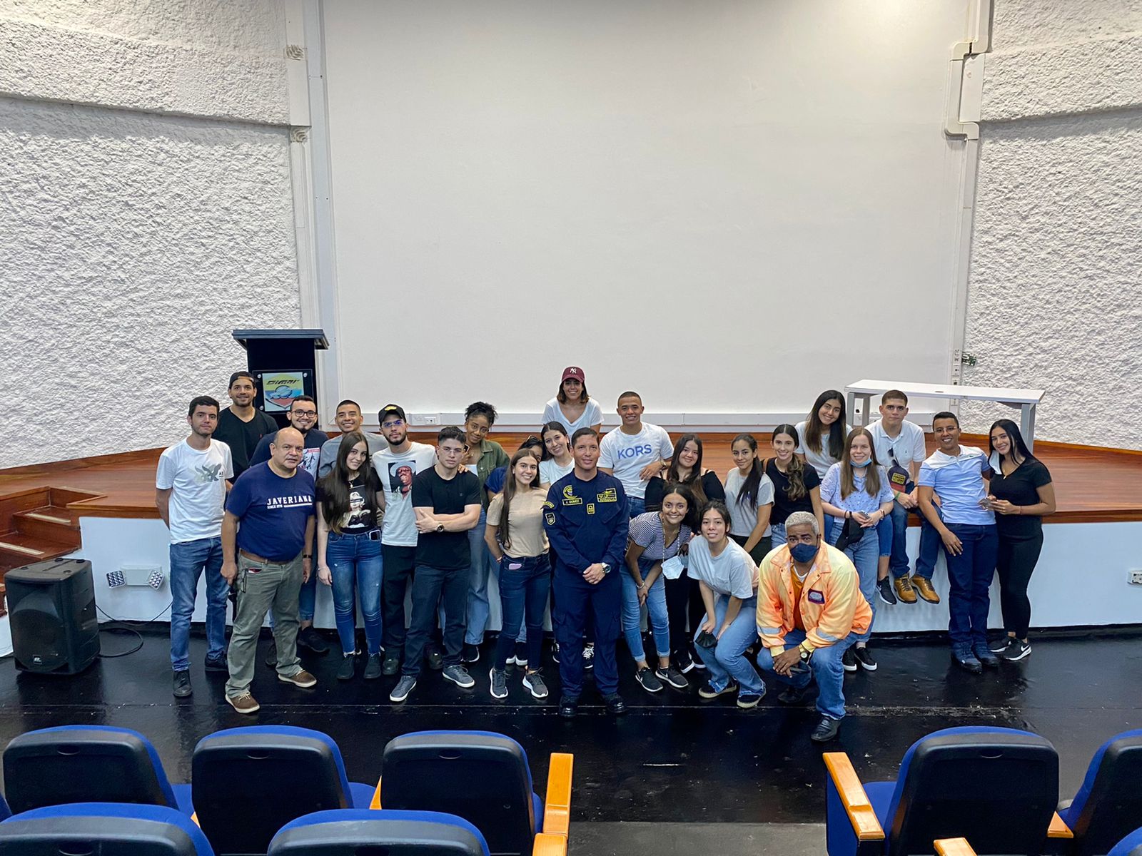 Dimar trabaja con las instituciones educativas para fortalecer el conocimiento de los jóvenes del Pacífico Colombiano Dimar trabaja con las instituciones educativas para fortalecer el conocimiento de los jóvenes del Pacífico Colombiano