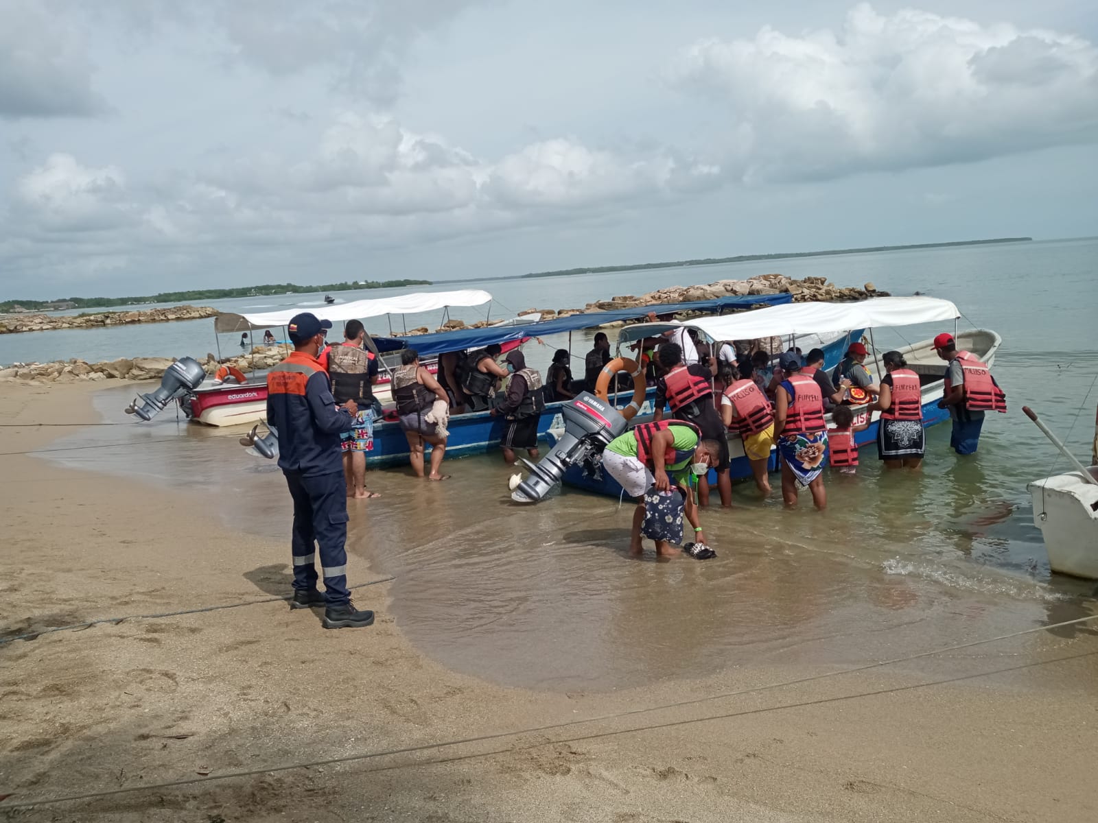 Más de 5.000 personas movilizadas este puente festivo en el Golfo de Morrosquillo Más de 5.000 personas movilizadas este puente festivo en el Golfo de Morrosquillo