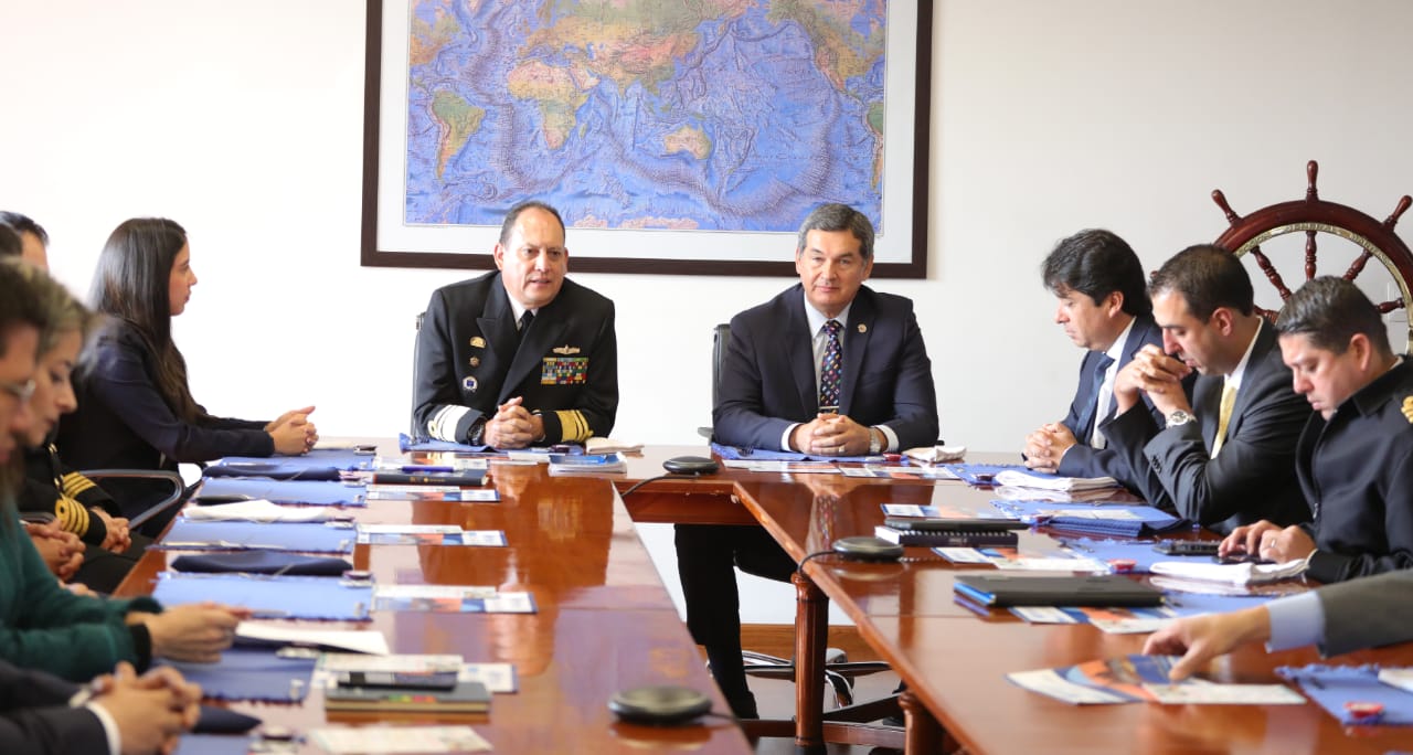 Dimar organiza encuentro con representantes de SLOM y las compañías petroleras del país Dimar organiza encuentro con representantes de SLOM y las compañías petroleras del país