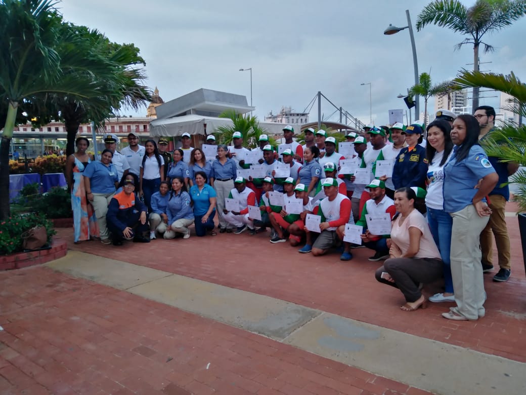 Dimar respalda prácticas de ecoturismo en Cartagena Dimar respalda prácticas de ecoturismo en Cartagena
