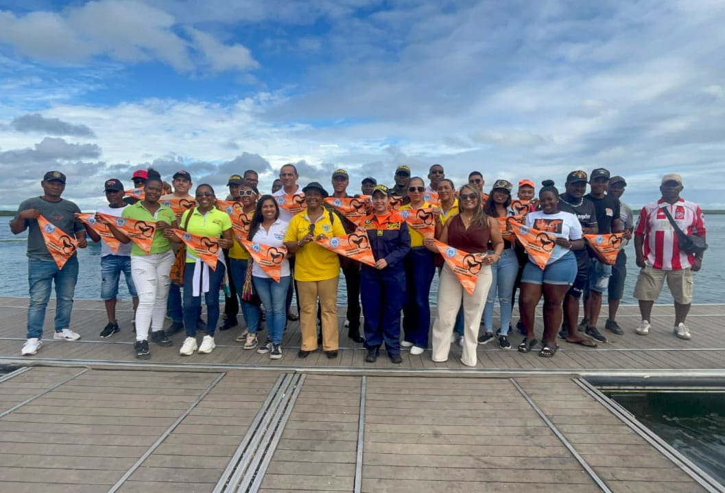 Dimar y autoridades locales lanzan oficialmente la temporada de avistamiento de ballenas en Tumaco