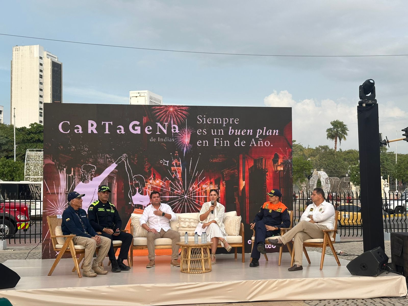 En Cartagena navegue seguro durante la temporada turística de fin de año con Dimar