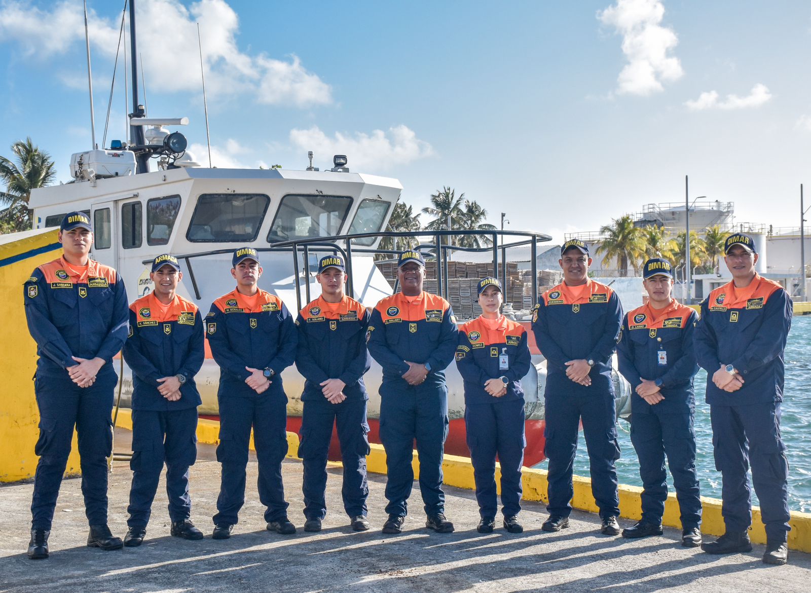 Dimar refuerza inspecciones a embarcaciones en la isla de San Andrés, para temporada de vacaciones de Semana Santa Dimar refuerza inspecciones a embarcaciones en la isla de San Andrés, para temporada de vacaciones de Semana Santa