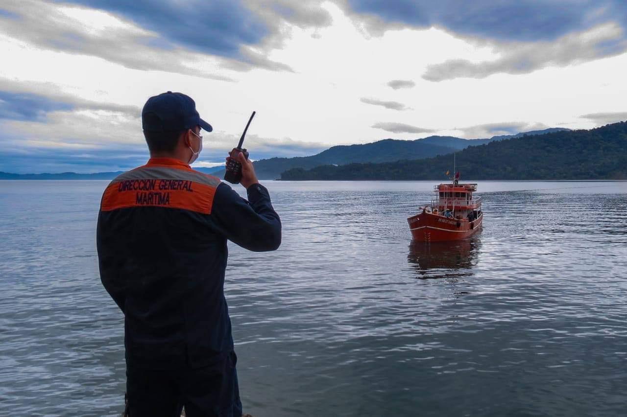Más de 200 hombres y mujeres de la Autoridad Marítima garantizan la seguridad marítima y fluvial en el inicio oficial de la temporada vacacional de fin de año: Dimar Más de 200 hombres y mujeres de la Autoridad Marítima garantizan la seguridad marítima y fluvial en el inicio oficial de la temporada vacacional de fin de año: Dimar