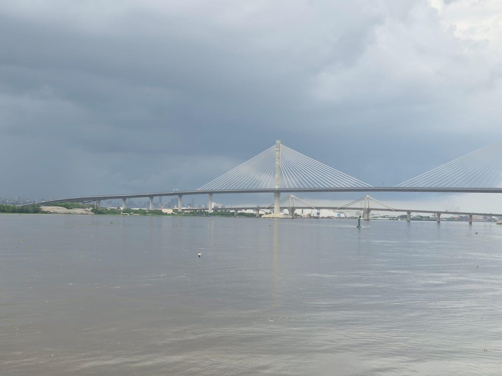 Por incremento de lluvias en el país, DIMAR refuerza trabajos de mantenimiento a la señalización del canal de acceso al puerto de Barranquilla