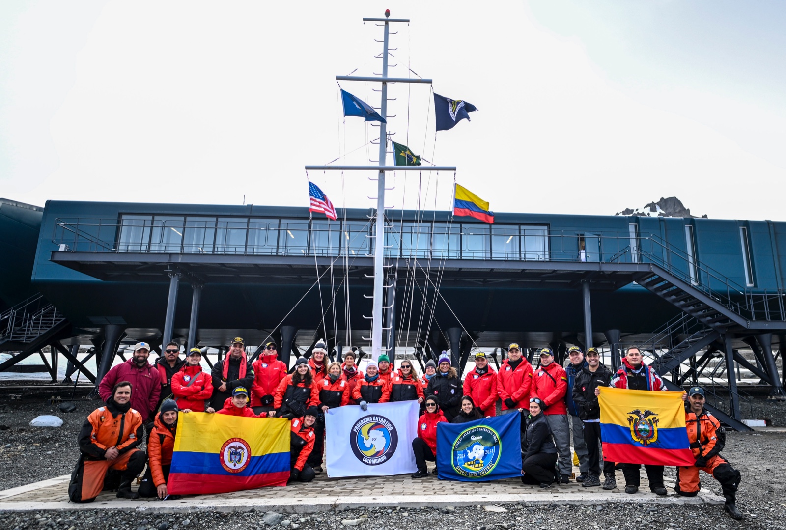 El buque ARC "Simón Bolívar" arribará por primera vez a territorio Ecuatoriano El buque ARC "Simón Bolívar" arribará por primera vez a territorio Ecuatoriano