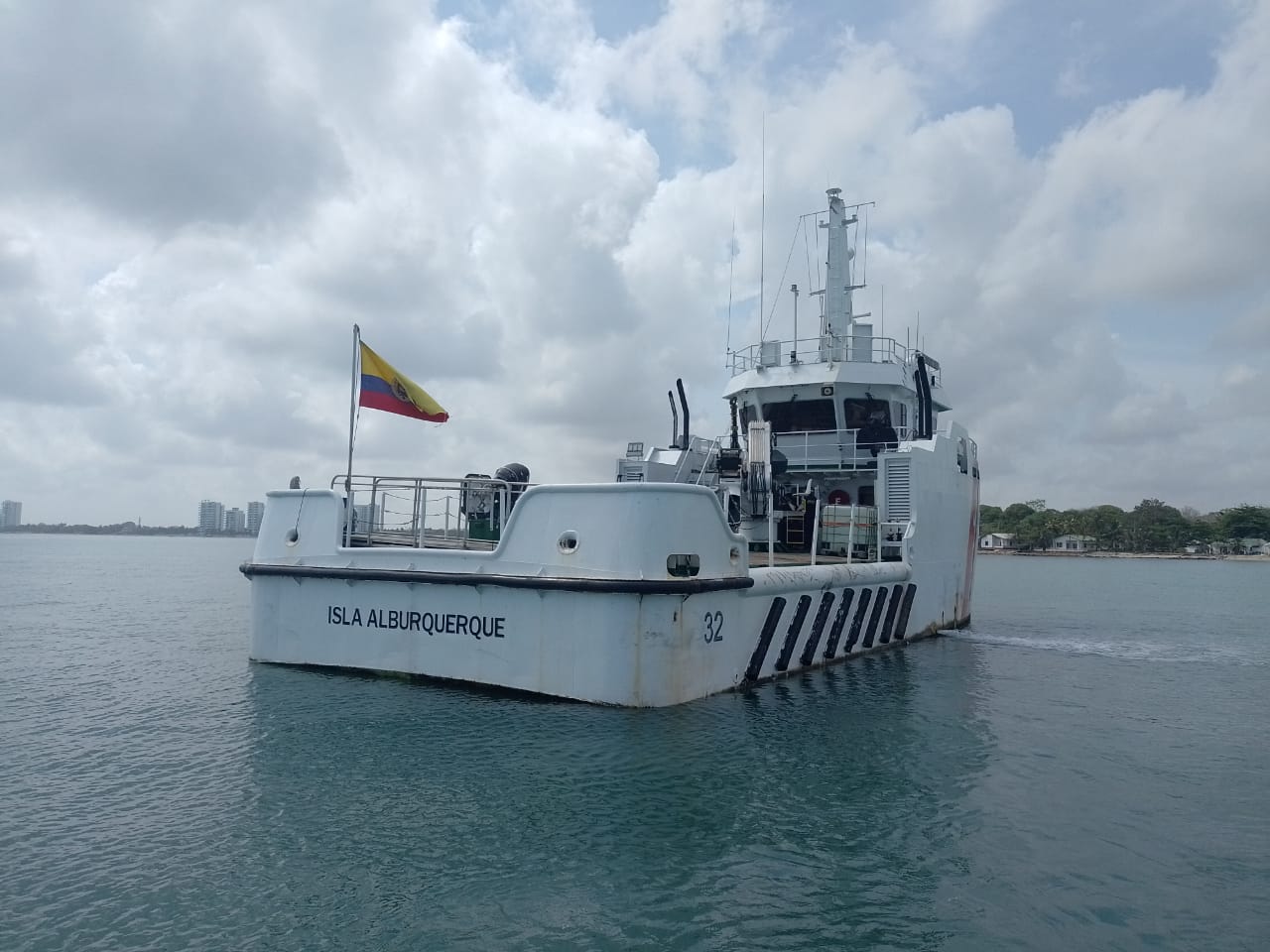 Dimar fortalece seguridad integral marítima del Caribe, con mantenimiento de ayudas a la navegación Dimar fortalece seguridad integral marítima del Caribe, con mantenimiento de ayudas a la navegación