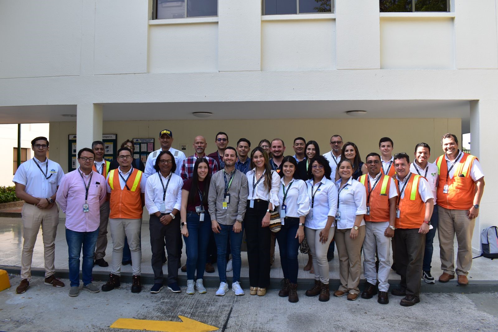 La Autoridad Marítima Colombiana destaca el reconocimiento internacional de dos instalaciones portuarias en Cartagena La Autoridad Marítima Colombiana destaca el reconocimiento internacional de dos instalaciones portuarias en Cartagena
