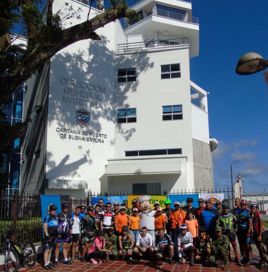 La Capitanía de Puerto de Buenaventura apoya ciclo paseos ecoturísticos en la región. La Capitanía de Puerto de Buenaventura apoya ciclo paseos ecoturísticos en la región.