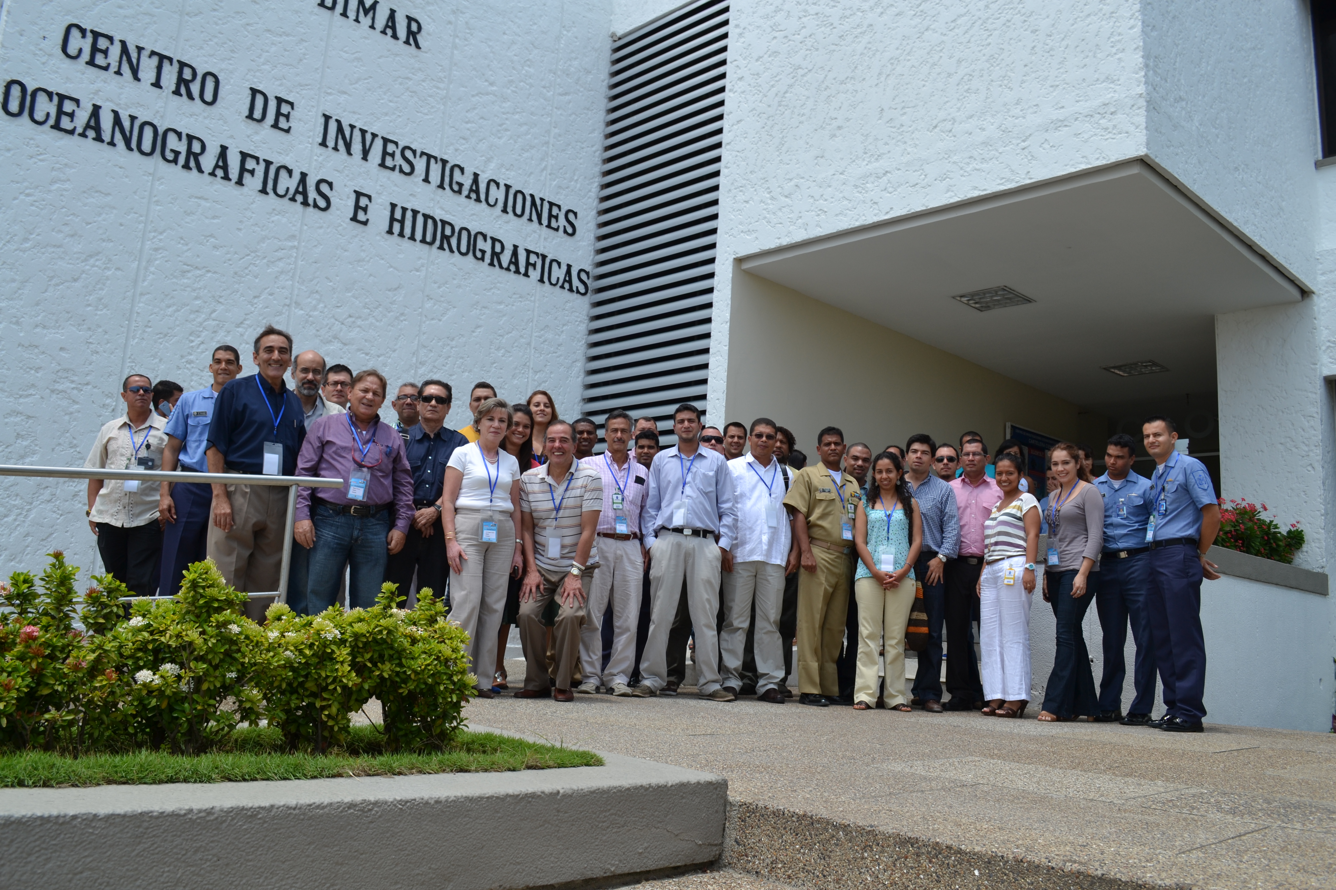 Personas que participaron en el taller. Personas que participaron en el taller.