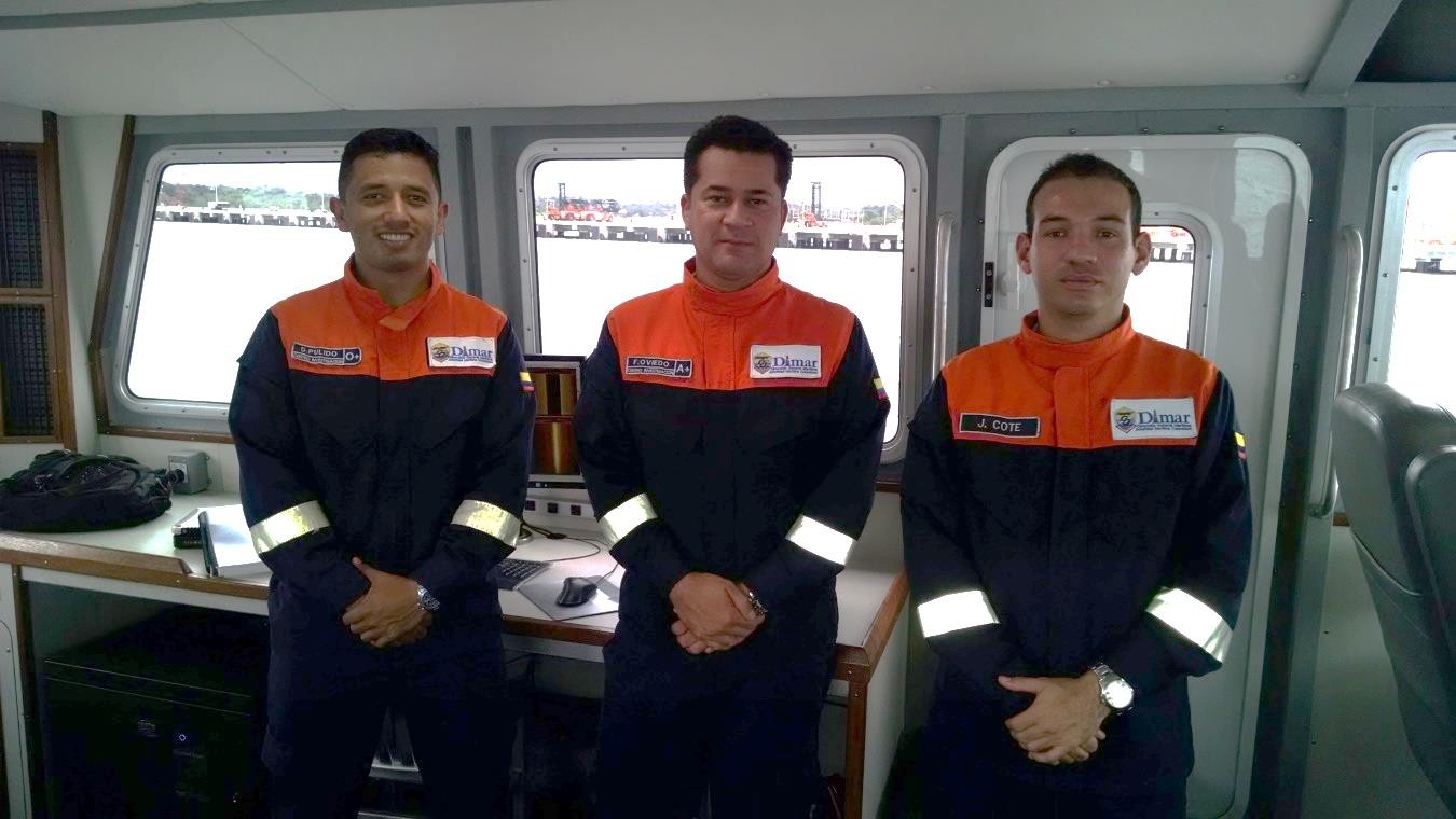 Diego Armando Pulido, Suboficial Jefe Fernando Oviedo y Marinero Primero Andrés Cote fueron los funcionarios de Dimar encargados de realizar los trabajos a bordo del ARC “Isla Cascajal". Diego Armando Pulido, Suboficial Jefe Fernando Oviedo y Marinero Primero Andrés Cote fueron los funcionarios de Dimar encargados de realizar los trabajos a bordo del ARC “Isla Cascajal".