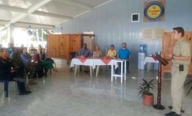 Sr. Teniente de Fragata Mario Navas Estévez, Capitán de Puerto de Providencia, quien reafirma compromiso Institucional. Sr. Teniente de Fragata Mario Navas Estévez, Capitán de Puerto de Providencia, quien reafirma compromiso Institucional.
