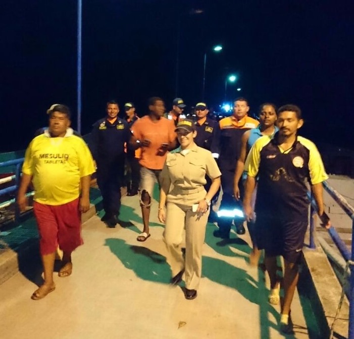 Dimar continúa trabajando para garantizar la seguridad y la integridad de las personas en el mar. Dimar continúa trabajando para garantizar la seguridad y la integridad de las personas en el mar.