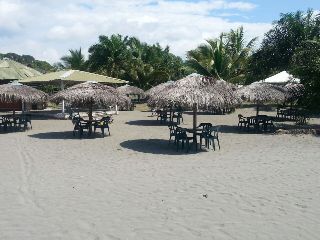 Playa del Morro, Tumaco, Nariño. Playa del Morro, Tumaco, Nariño.