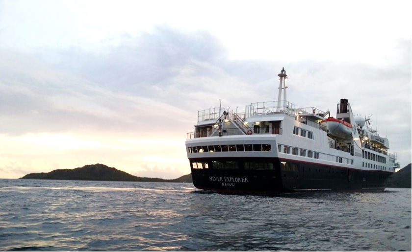 Nave Internacional de Pasajeros “M/S Silver Explorer” visitó la isla de Providencia. Nave Internacional de Pasajeros “M/S Silver Explorer” visitó la isla de Providencia.