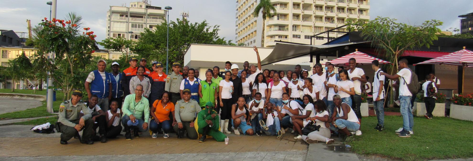 1.5 toneladas de basura se recolectaron en la campaña “Buenaventura limpia” que lideró Dimar