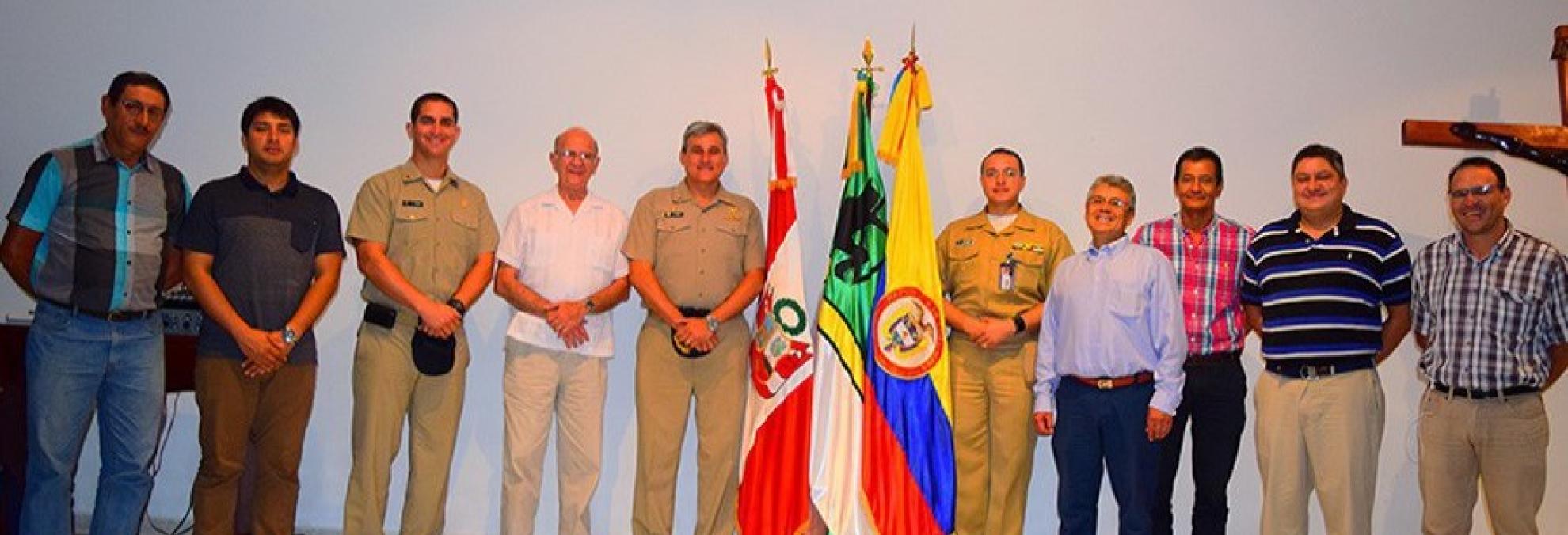 Asistentes a la reunión de coordinación.   (Foto cortesía Dirección de Hidrografía y Navegación Marina de Guerra del Perú)