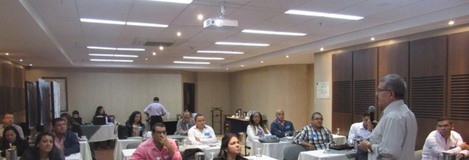 CIOH Pacífico participó en la evaluación del programa nacional de monitoreo marino-costero