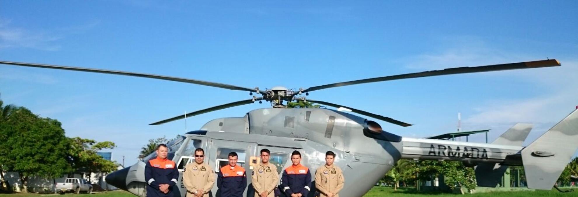 Hidrógrafos del CIOH del Caribe en compañía del Grupo de Aviación Naval. (Foto archivo CIOH del Caribe)