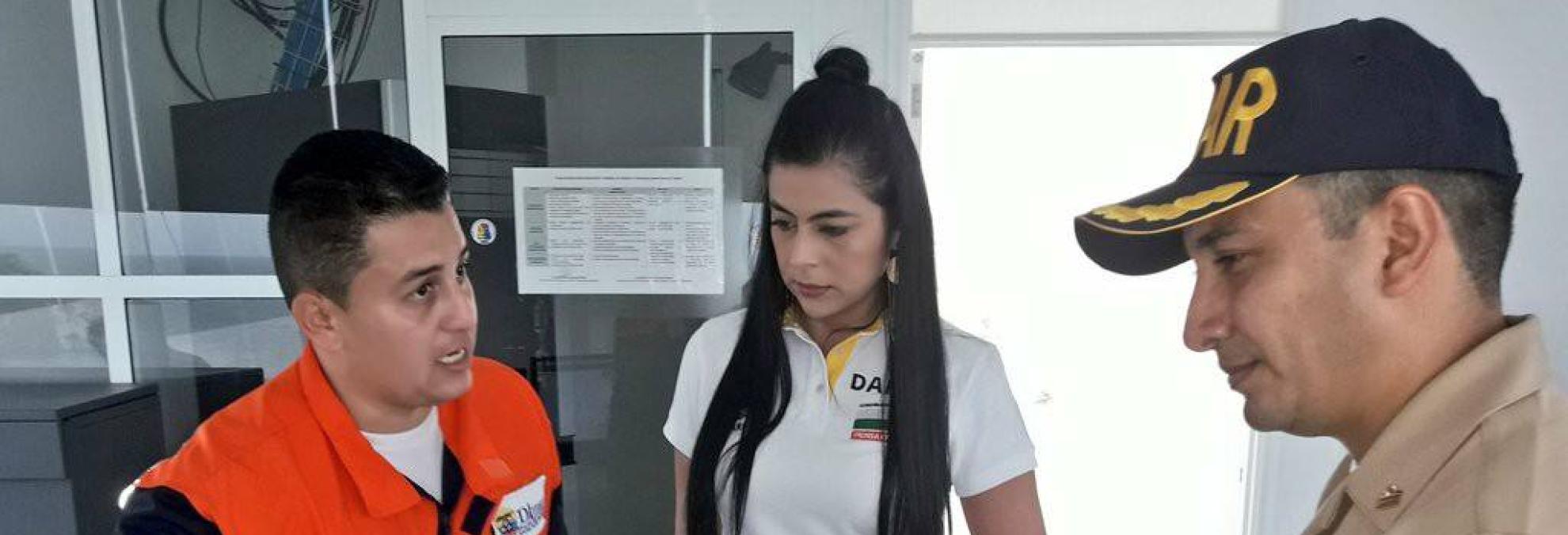 Colegios de Tumaco reciben capacitaciones para estar preparados en caso de un tsunami. 