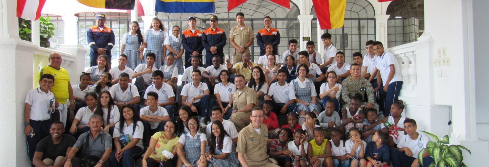 65 niños de Buenaventura participaron en el Taller Nudos y Poesía realizado por Dimar