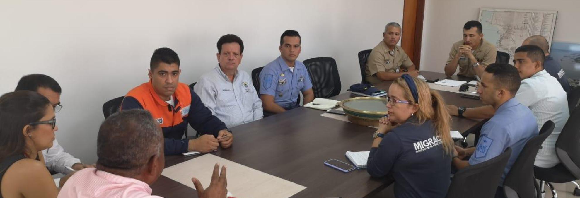 Autoridad Marítima refuerza controles a embarcaciones que ingresan al puerto