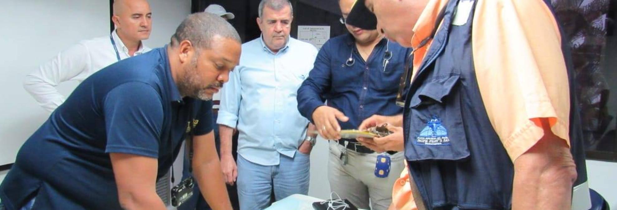 Dimar actualiza cartografía de Buenaventura para garantizar seguridad marítima a la Gente de Mar