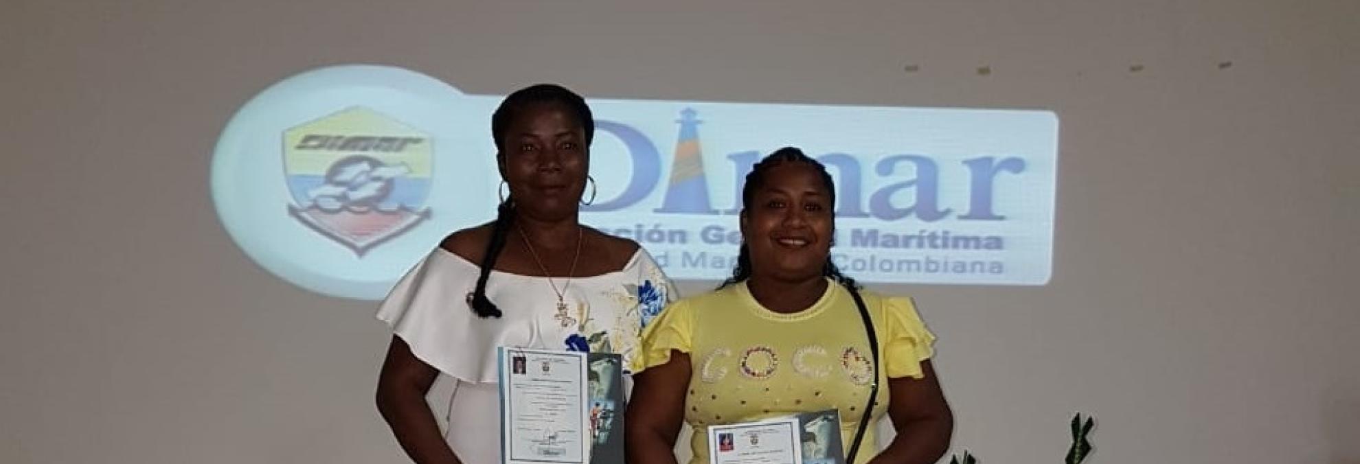 Dimar entregó licencias de Marinero Costanero de Cubierta a dos mujeres del gremio marítimo de Tumaco