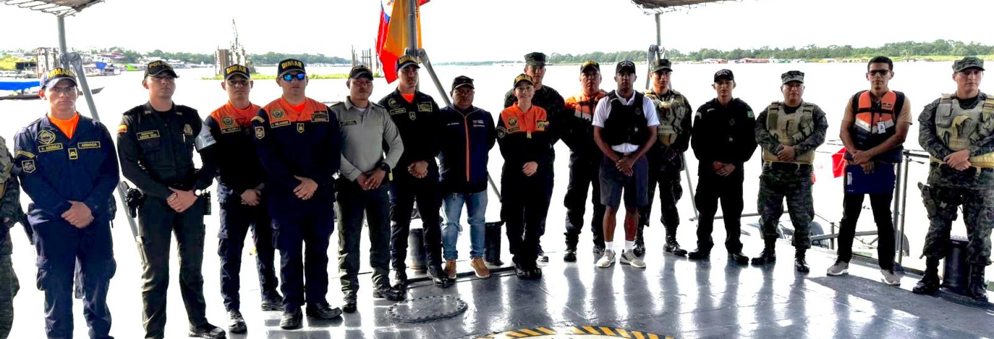 Dimar lidera el primer control fluvial trifronterizo de 2025 en Leticia para reforzar la seguridad en el río Amazonas