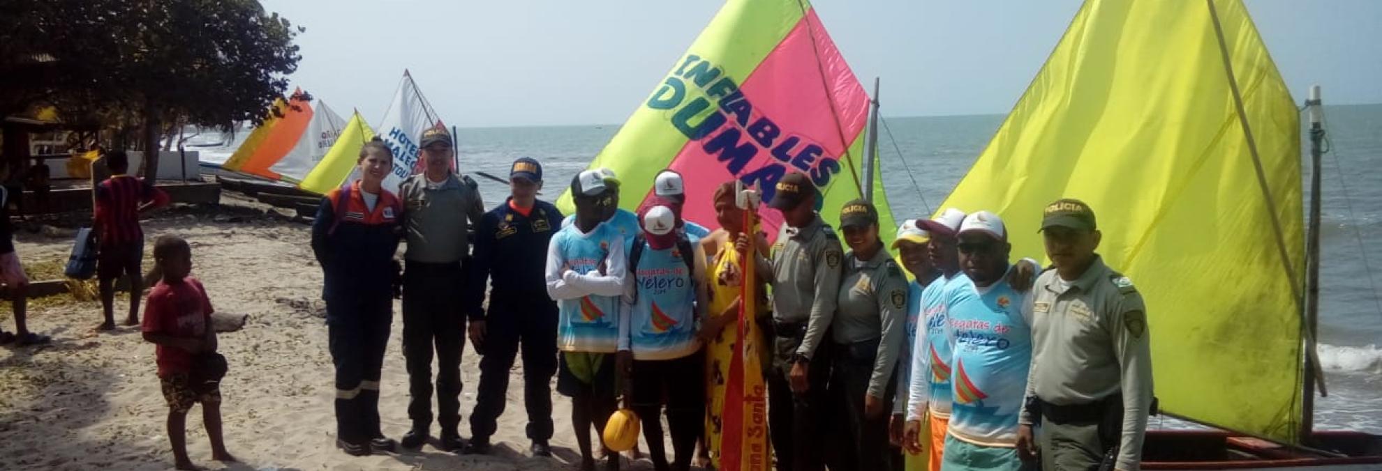 Dimar realiza controles de seguridad marítima en la primera regata artesanal en el Golfo de Morrosquillo 