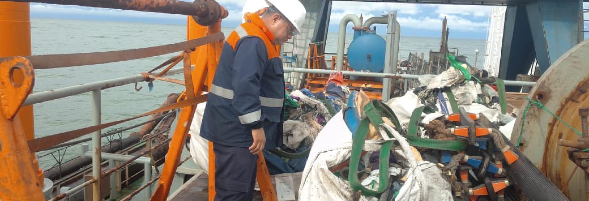 Dimar supervisa labores de dragado de la Sociedad Portuaria de Buenaventura