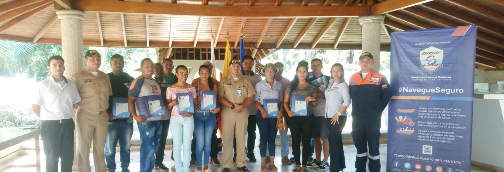 Por primera vez cuatro mujeres se certifican como motorista costanero en Coveñas 