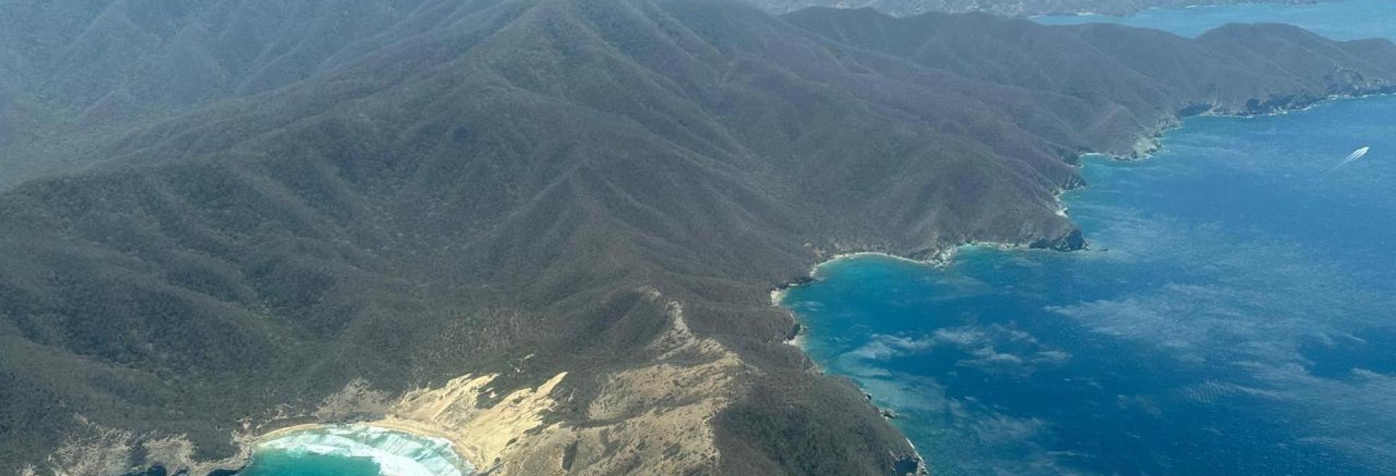 Capitanía de Puerto de Santa Marta fortalece la seguridad de las playas con sobrevuelos en la zona turística